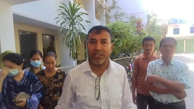 বান্দরবানে সিভিল সার্জন কার্যালয়ে তালা, সেবা বন্ধের হুঁশিয়ারি কর্মচারীদের