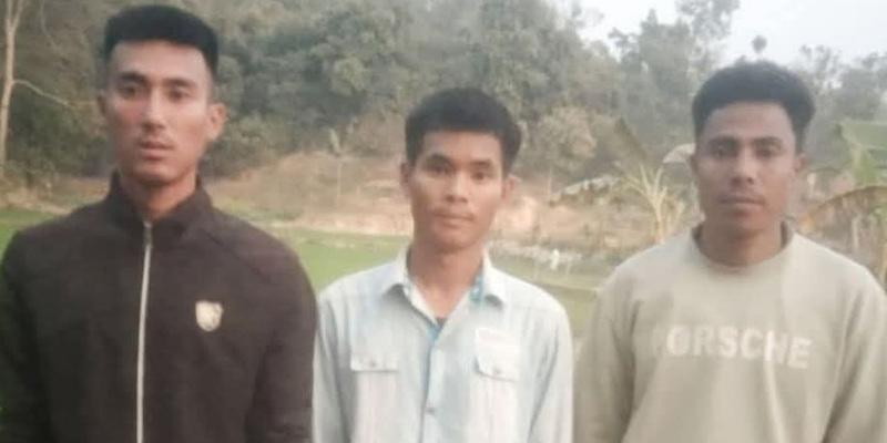 নাইক্ষ্যংছড়ি সীমান্তে অনুপ্রবেশকালে আরাকান আর্মির তিন সদস্য আটক